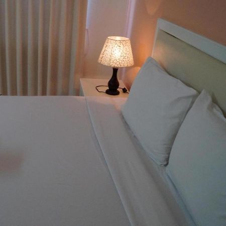 Seng Aroun Hotel Паксе Екстериор снимка