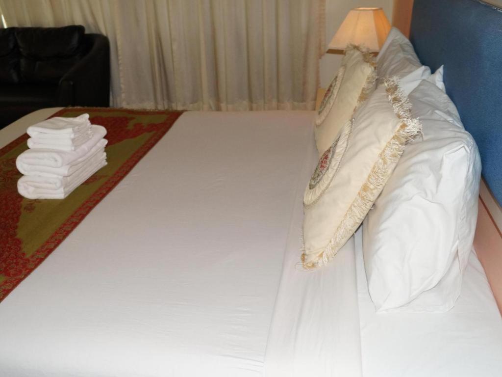 Seng Aroun Hotel Паксе Екстериор снимка
