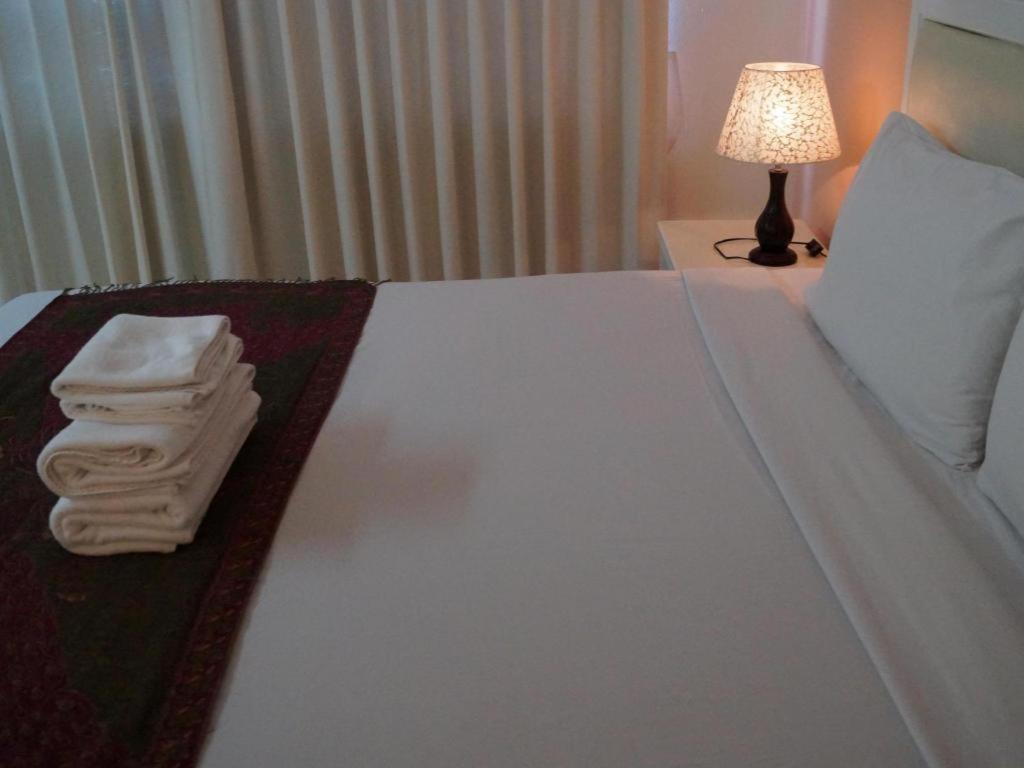 Seng Aroun Hotel Паксе Екстериор снимка