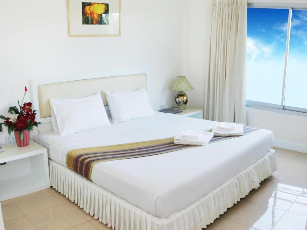 Seng Aroun Hotel Паксе Екстериор снимка