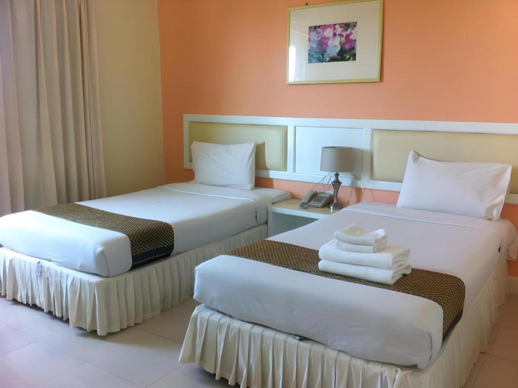 Seng Aroun Hotel Паксе Екстериор снимка